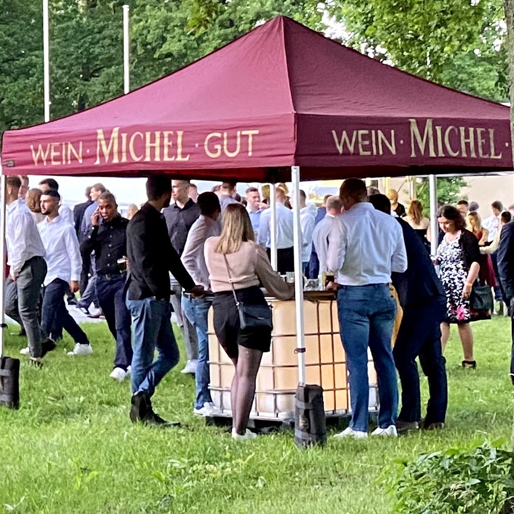 Wein Pavillion mieten vom Weinhaus Michel